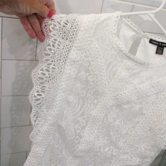 CABLE & GAUGE WHITE COTTON BLEND LACEY TOP. FULLY LINED SIZE SM - Picture 7 of 12